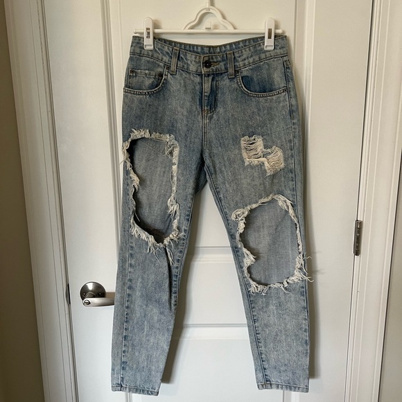 Carmar Denim - Distressed Carmar Jeans